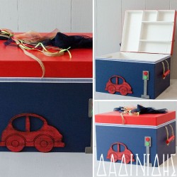 Κουτί βάπτισης με ραφάκια "Αυτοκίνητο κόκκινο" ΚΤ161 Κουτί βάπτισης με ραφάκια "Αυτοκίνητο κόκκινο" ΚΤ161