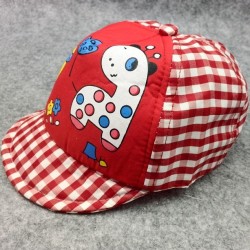 Καπέλο καλοκαιρινό με σχεδιάκια ΚΑΠ134