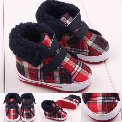 Βρεφικό μποτάκι καρό με γούνα ΠΑΑ555