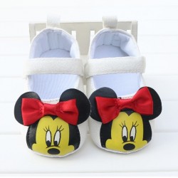Παπουτσάκι βρεφικό Minnie Mouse λευκό ΠΑΚ628