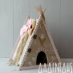 Ξύλινη σκηνή ινδιάνου με όνομα ΚΤ158 Ξύλινη σκηνή ινδιάνου με όνομα ΚΤ158