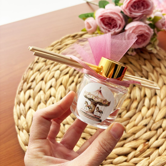 Μπομπονιέρα αρωματικό χώρου με στικ και θεματικό αυτοκόλλητο ΜΠΟΝ235