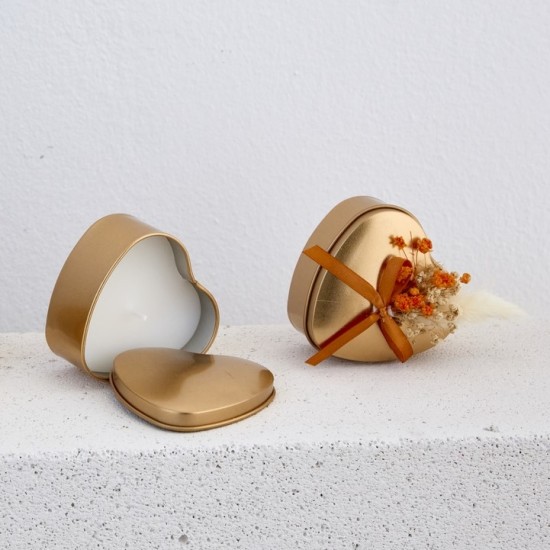 Μπομπονιέρα κεράκι σε μεταλλικό κουτί καρδιά ΜΠΟΝ241