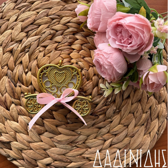 Ακρυλική χρυσή άμαξα ΜΠΟΝ116