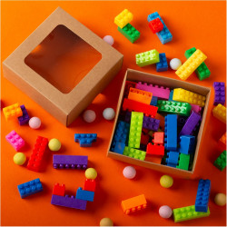 Παιδική μπομπονιέρα τουβλάκια 130gr ΜΠΟΝ209