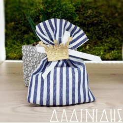 Χειροποίητη μπομπονιέρα πουγγί ριγέ με κορώνα ΜΠΟΝ201