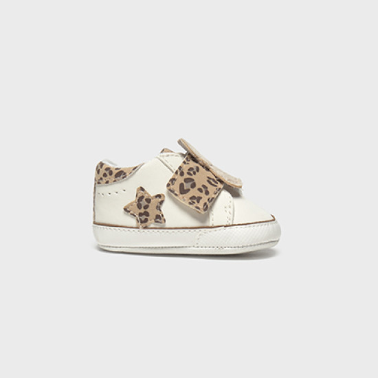 Παπουτσάκι βρεφικό σταράκι Mayoral 9966