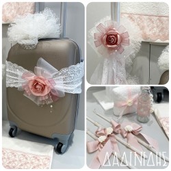 Σετ βάπτισης "Λουλούδια-δαντέλα " ΣΕΤ-Κ2 Σετ βάπτισης "Λουλούδια-δαντέλα " ΣΕΤ-Κ2